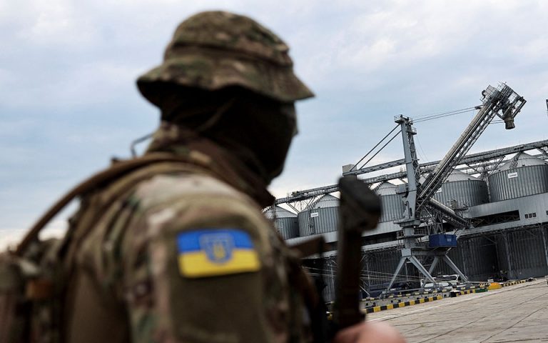 Εκπρόσωπος Ερντογάν: Το πρώτο πλοίο με σιτηρά πιθανώς θα αναχωρήσει από την Ουκρανία τη Δευτέρα