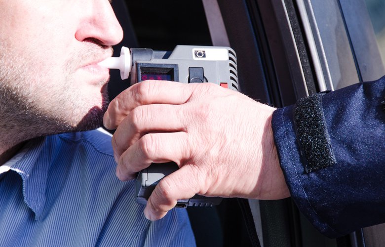 Πάνω από 2.700 οδηγοί υπό την επήρεια αλκοόλ από τις αρχές του 2022 – News.gr