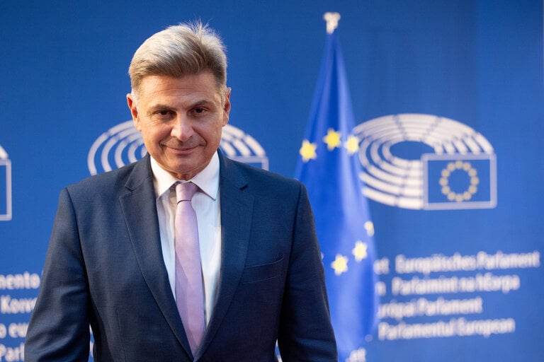 Καταδίκη του Ερντογάν για την επίσκεψη στα Κατεχόμενα ζήτησε ο Ν. Φαραντούρης