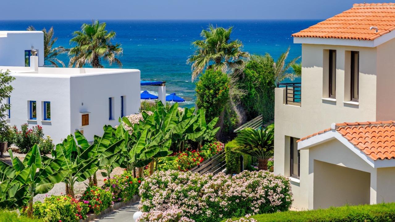 Real estate: Η Ελλάδα ψηλά στις προτιμήσεις premium αγοραστών επενδυτών