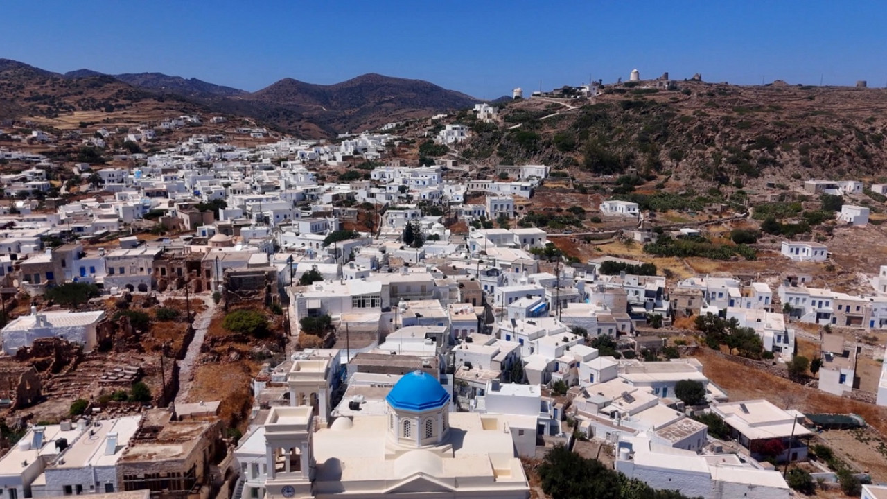 «Όπου Υπάρχει Ελλάδα»: Ζωντανά από την Κίμωλο σήμερα