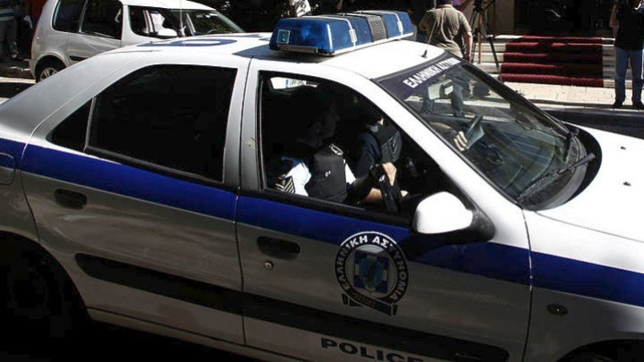 Σέρρες: Ανήλικοι διέρρηξαν κατάστημα και έκλεψαν κινητά τηλέφωνα και ρολόγια