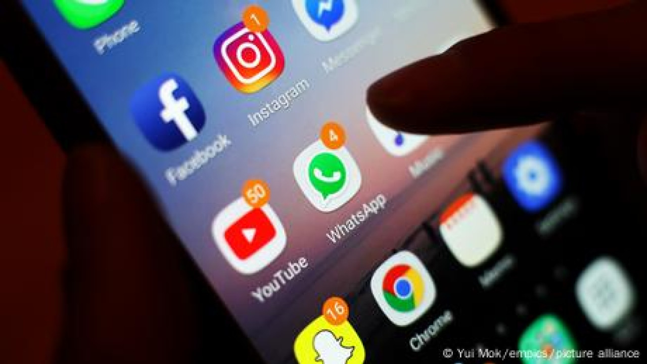 Αυστραλία: Τέλος τα social media για τους ανηλίκους;