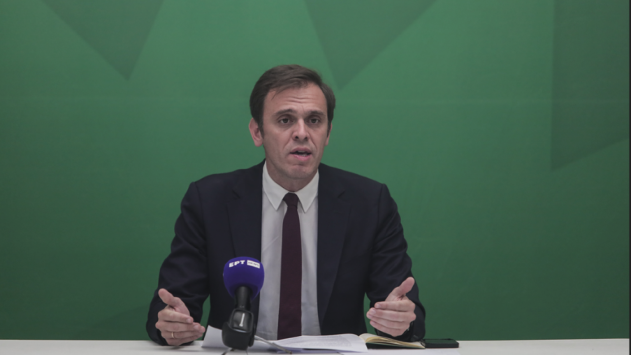 ΠΑΣΟΚ: Τα εθνικά θέματα να μην είναι αντικείμενο κλειστών συζητήσεων