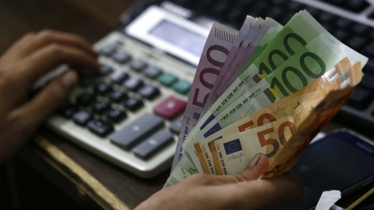«Χάρτης» πληρωμών από ΕΦΚΑ και ΔΥΠΑ έως 19 Σεπτεμβρίου
