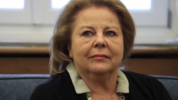 Οι προσκλήσεις της Κατσέλη, ο χαιρετισμός του Δημάρχου και το «ραντεβού» της κεντροαριστεράς