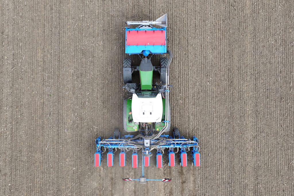 Η Lemken εκμοντερνίζει τα πρότυπα για σπορά ακριβείας με τις Faya MF
