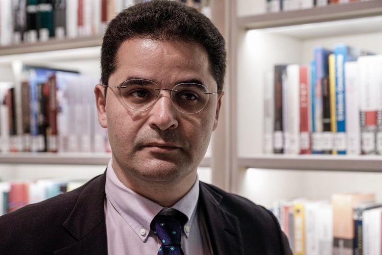 «Υπήρξε ενιαίο κέντρο παρακολούθησης μεταξύ ΕΥΠ και Predator» – News.gr