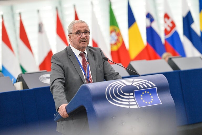 «Πώς τα 7,5 δισ. ευρώ των υποσχέσεων του κ. Μητσοτάκη για τη Δυτική Μακεδονία έγιναν μόλις 1,96 δισ.;»