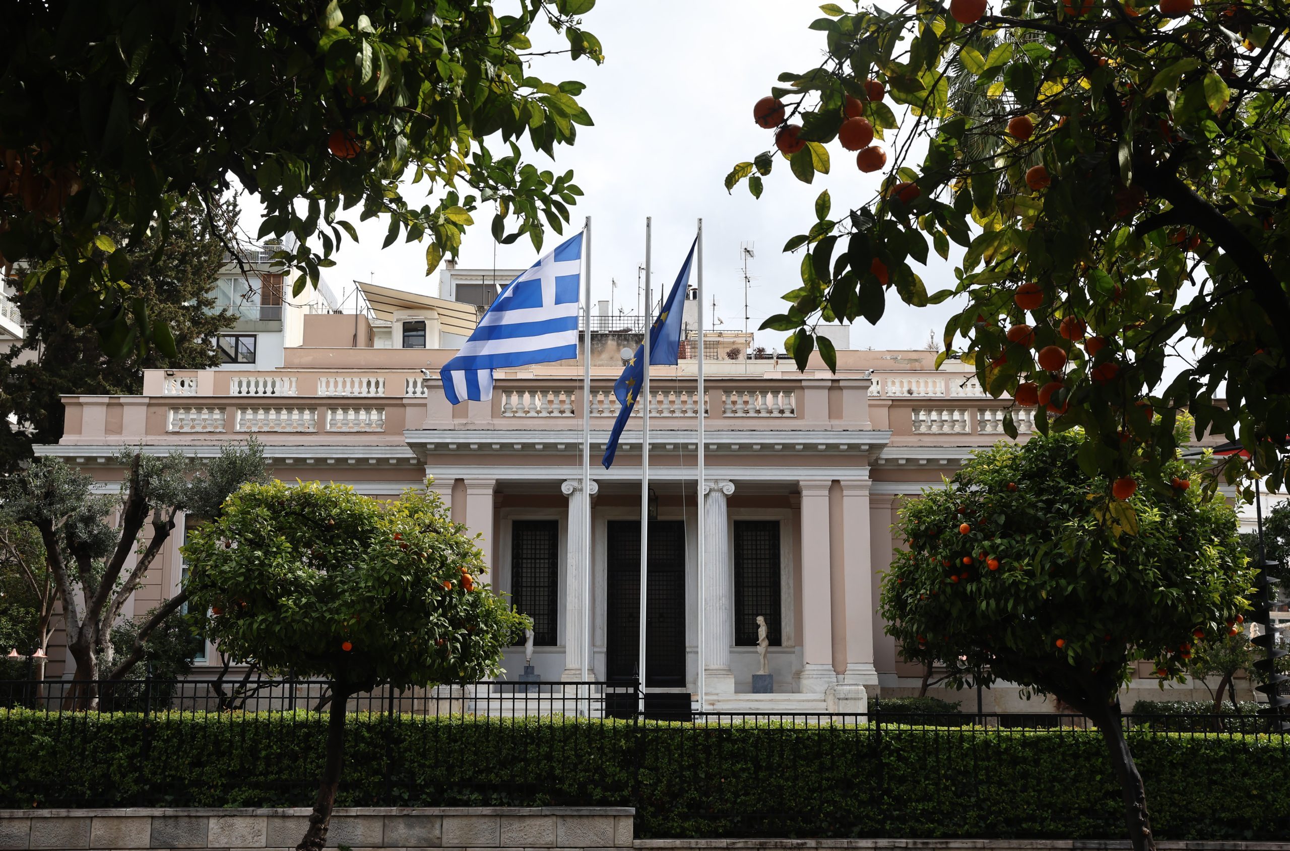 ΝΔ: Το κυβερνητικό άγχος για το μπόνους των εδρών και το εφιαλτικό σενάριο