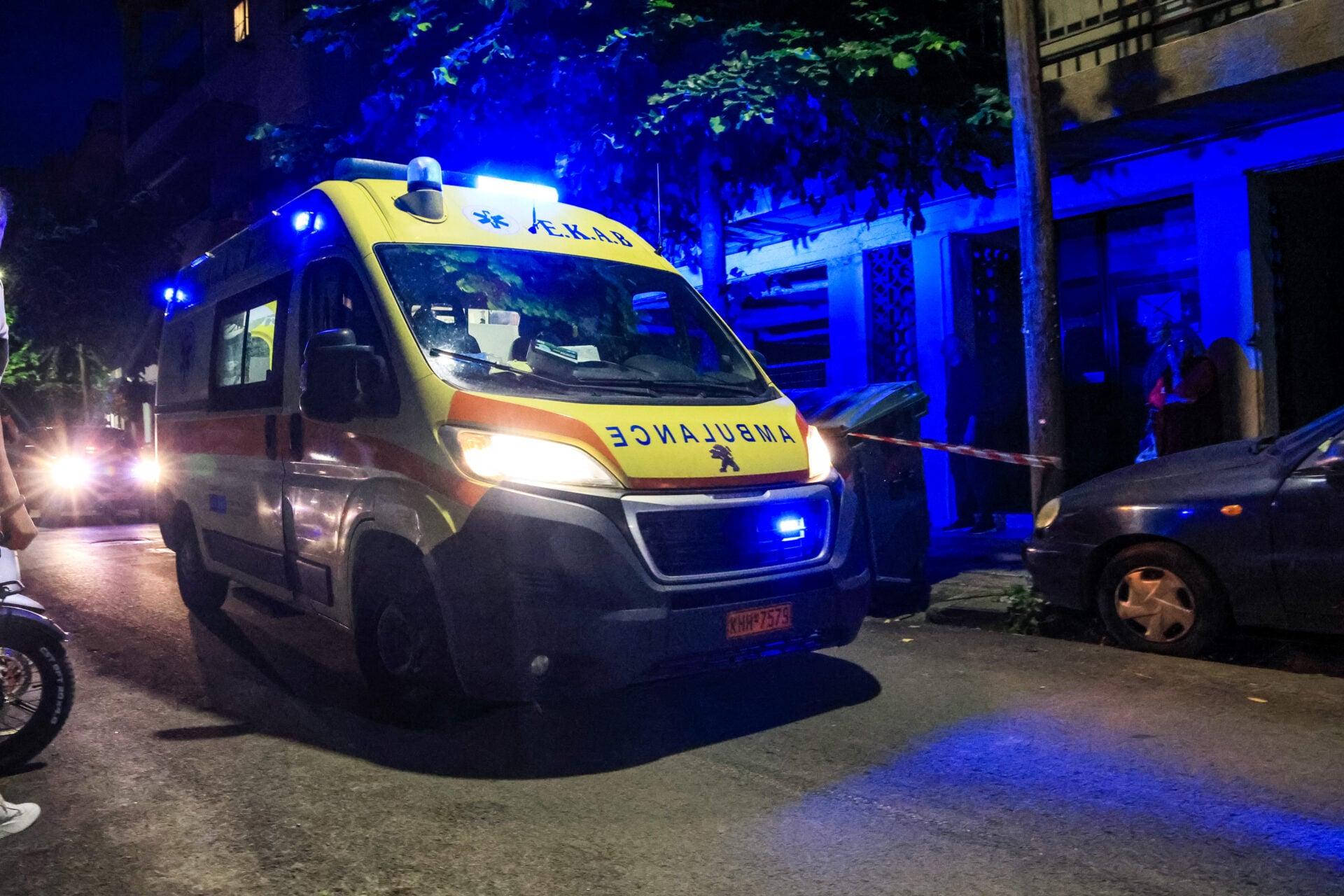 Πειραιάς: Οδηγός γρονθοκόπησε διανομέα για την προτεραιότητα – Δύο συλλήψεις
