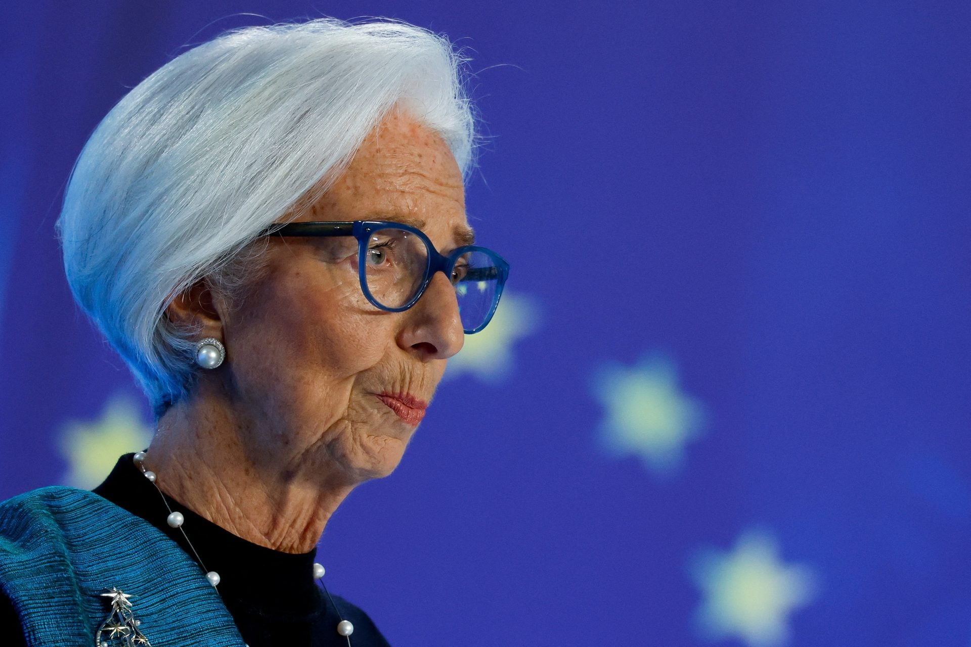 Προειδοποιήσεις Λαγκάρντ κατά της παραβίασης του ενωσιακού δικαίου με δάνειο στην Ουκρανία