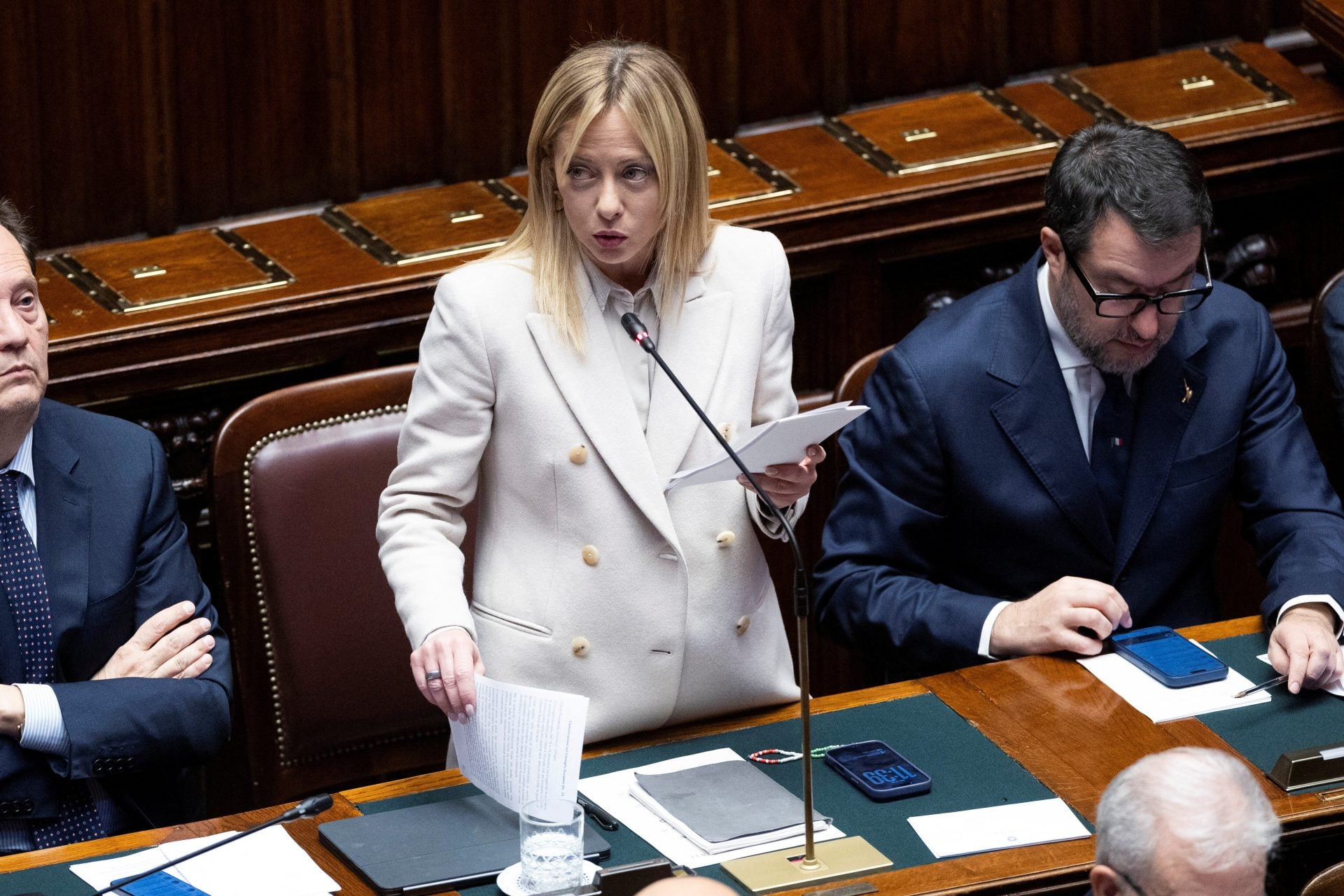 «Έτοιμοι να υπογράψουμε μόλις δοθούν οι αναγκαίες απαντήσεις στους αγρότες»