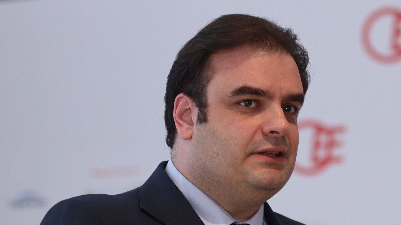 Handelsblatt: Βλέπει πιθανή την εκλογή του Πιερρακάκη ως προέδρου του Eurogroup