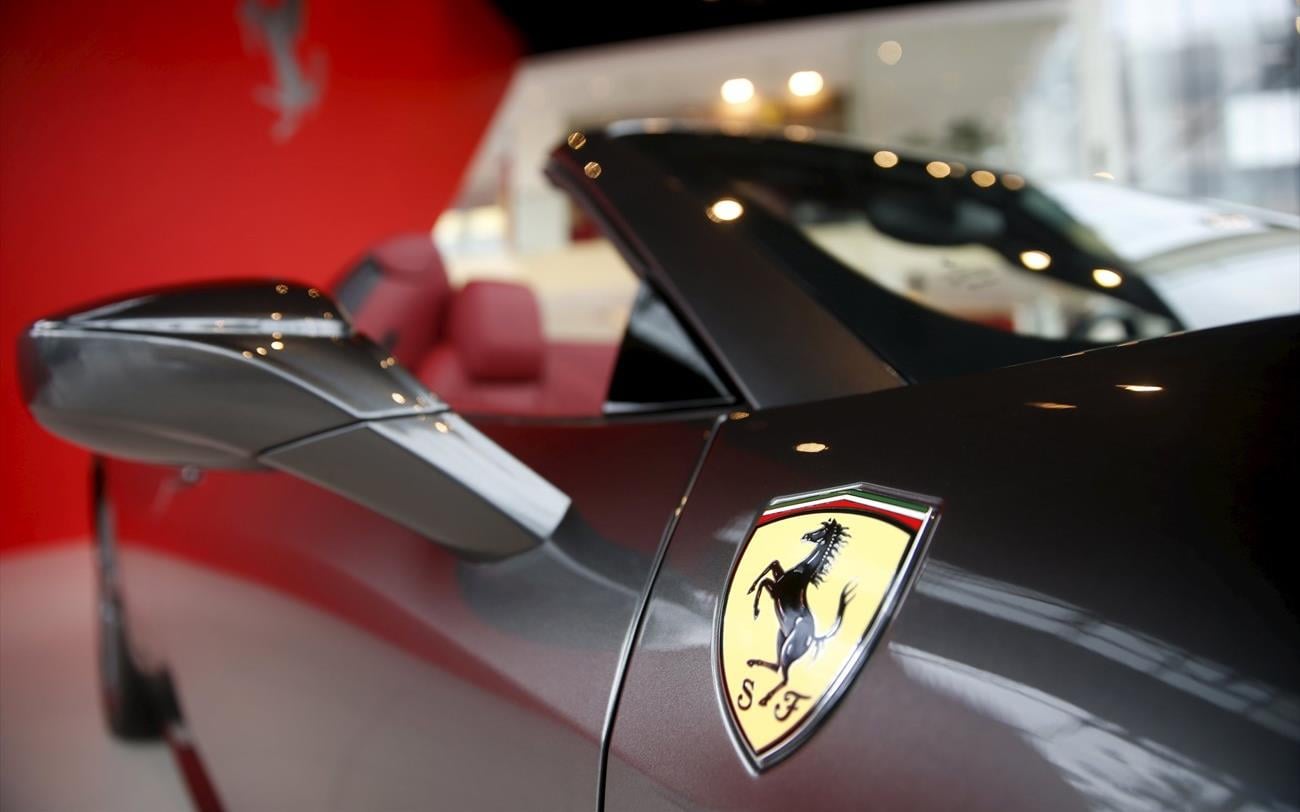 Για 61.752,72 ευρώ και μία Ferrari
