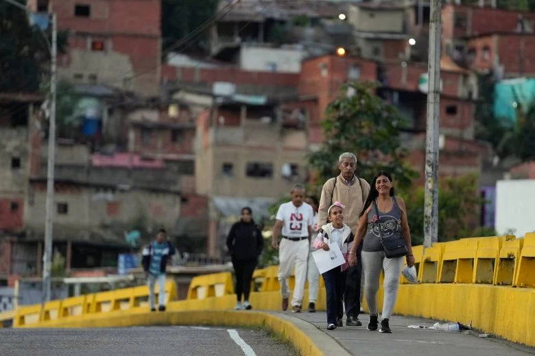 Η κυβέρνηση της Βενεζουέλας ανακοίνωσε την απελευθέρωση 116 κρατουμένων – News.gr