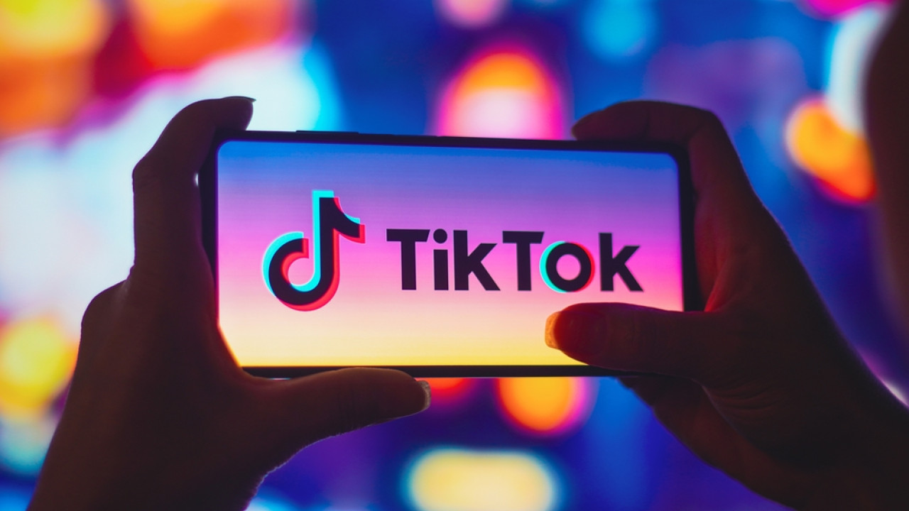 Η TikTok θα ενισχύσει τους ελέγχους ηλικίας στην Ευρώπη