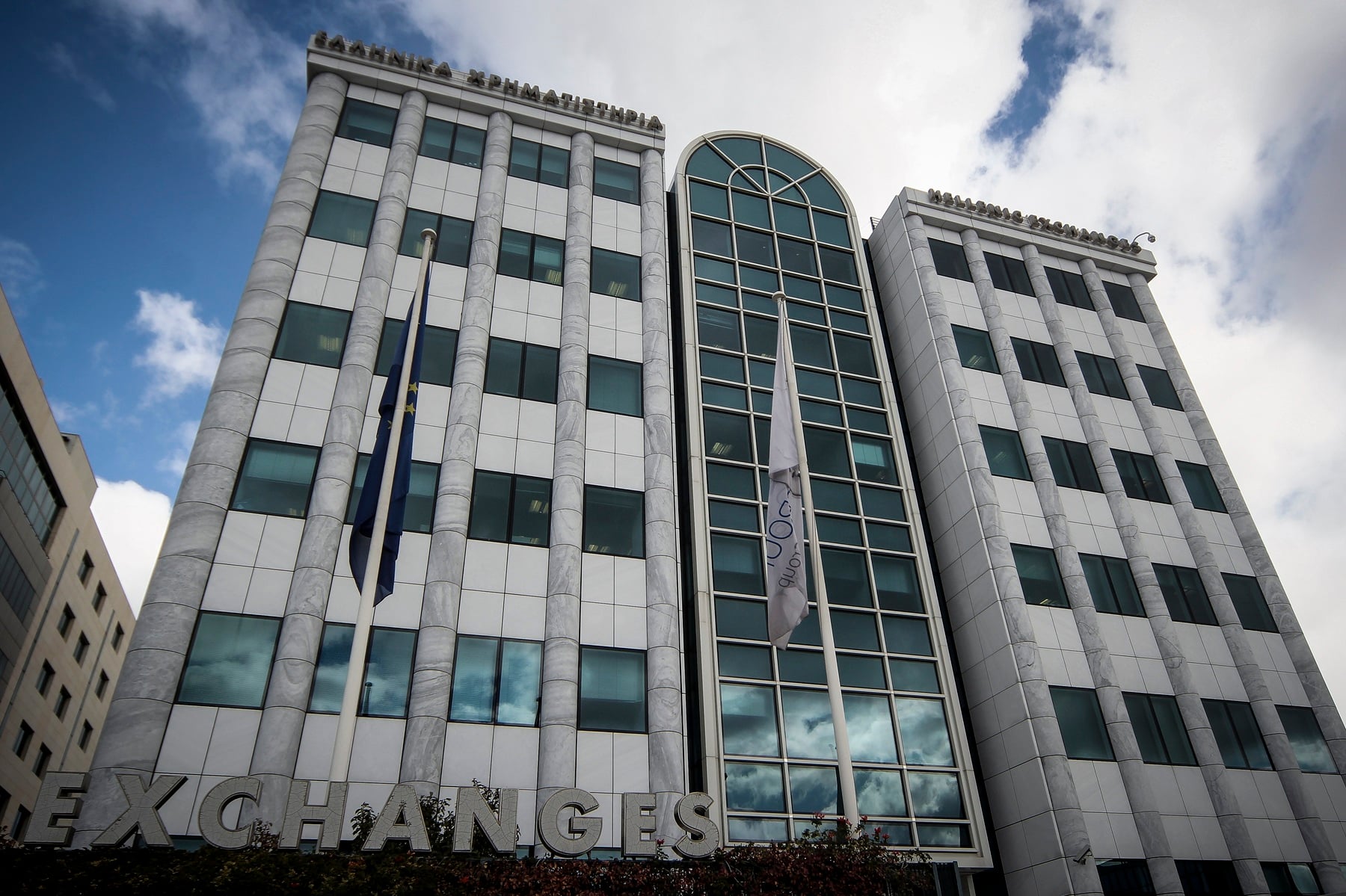 Προς νέα κερδοφόρα εβδομάδα, «ανάσα» από την απόφαση της Ιαπωνίας