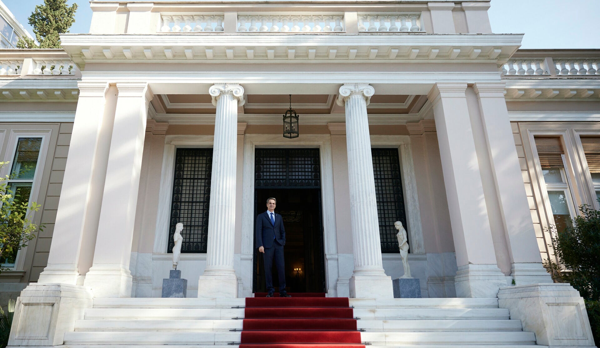 Σύσκεψη στο Μαξίμου για την ευλογιά αιγοπροβάτων