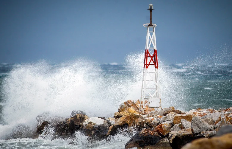 Δυνατοί νοτιάδες και άνοδος της θερμοκρασίας προβλέπεται για σήμερα – News.gr