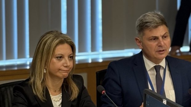 Φαραντούρης: Συζητώ με την Καρυστιανού, υπάρχει μια συναντίληψη στη δικαιοσύνη και τη διαφάνεια