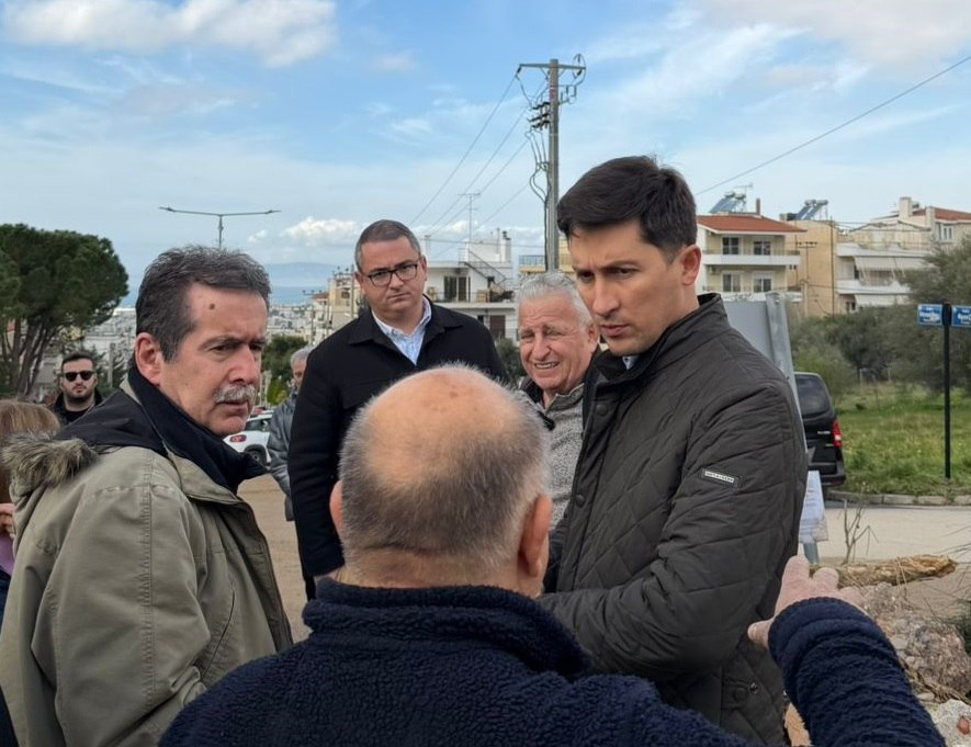 Στην Άνω Γλυφάδα κλιμάκιο του ΠΑΣΟΚ - «Πλημμυρισμένη η ανασφάλεια των πολιτών»