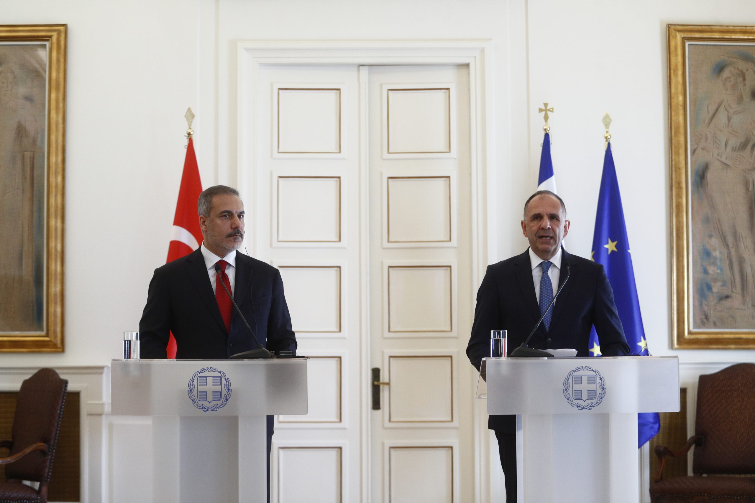 Τηλεφωνική επικοινωνία Γεραπετρίτη - Φιντάν: Στο επίκεντρο οι διμερείς σχέσεις