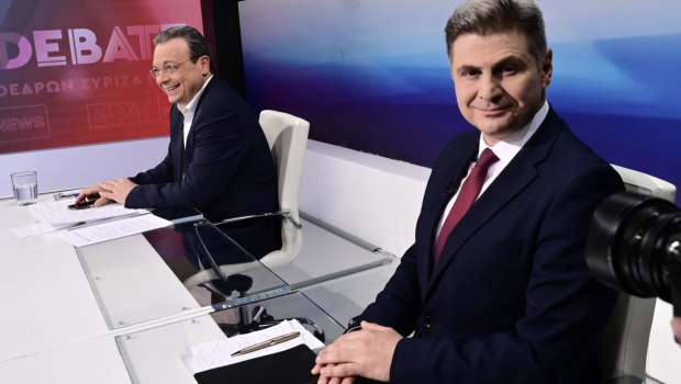 Διεγράφη από τον ΣΥΡΙΖΑ ο Νικόλας Φαραντούρης - «Ο ευρωβουλευτής οφείλει να παραδώσει την έδρα»