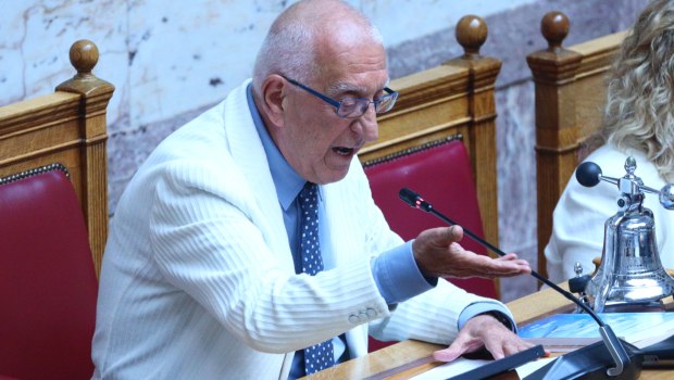 ΠΑΣΟΚ: Ο Κακλαμάνης επιχειρεί να καθοδηγήσει τις διαδικασίες εκλογής διοικητών των Ανεξάρτητων Αρχών