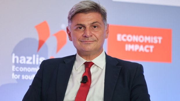 Προς διαγραφή ο Φαραντούρης από το ΣΥΡΙΖΑ - Το «μένω, μέχρι να φύγω» που ενόχλησε την Κουμουνδούρου