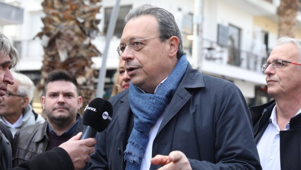 Φάμελλος: Απαράδεκτη και σκοταδιστική η δήλωση Καρυστιανού - Μόνο στην τραμπική ιδεολογία παρόμοιες τοποθετήσεις