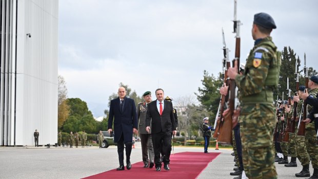 Δένδιας: Συμμαχία Ελλάδας και Ισραήλ για drones και υποβρύχια - Μήνυμα Κατζ στην Τουρκία για το Αιγαίο