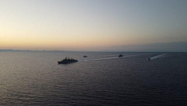 Το πλοίο OCEAN LINK προχωρά στην πόντιση καλωδίων οπτικής ίνας στο Αιγαίο - Η αντίδραση της Τουρκίας