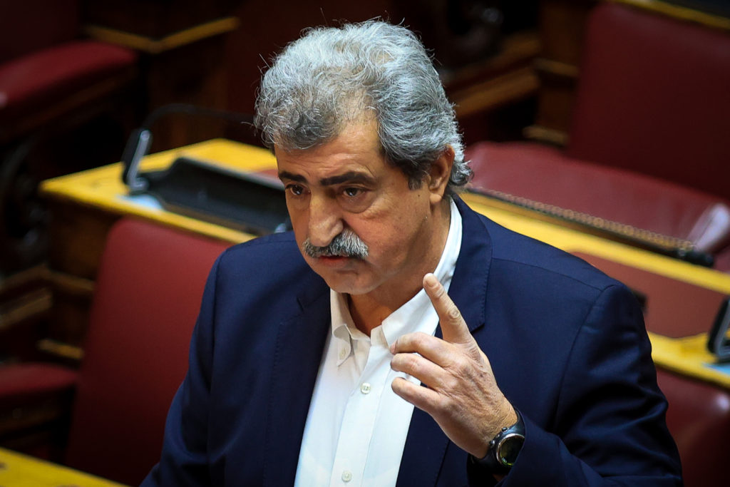 Επίθεση Πολάκη κατά Φαραντούρη για τις επαφές του με Καρυστιανού: «Εξηγήσου ή παραιτήσου»