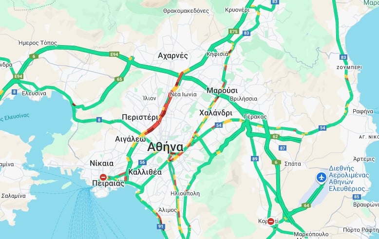 Κίνηση στους δρόμους: Μεγάλο μποτιλιάρισμα στον Κηφισό λόγω τροχαίων