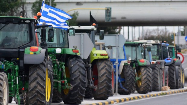 Μπλόκα: Στάση αναμονής από τους αγρότες ενόψει της συνάντησης με Μητσοτάκη - Οι κόκκινες γραμμές
