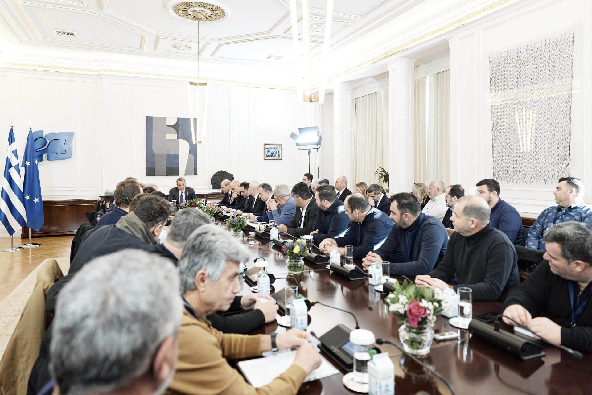 Τρεις νέες βελτιώσεις στο «πακέτο» των αγροτών – Ολοκληρώθηκε η συνάντηση στο Μαξίμου