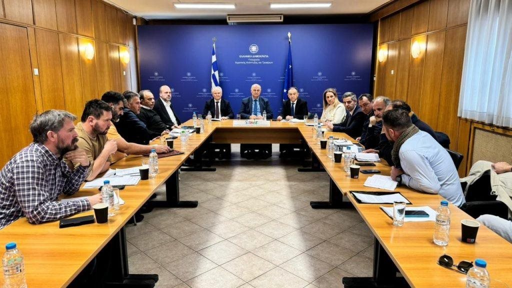 Τίποτα νεότερο από την σύσκεψη Τσιάρα