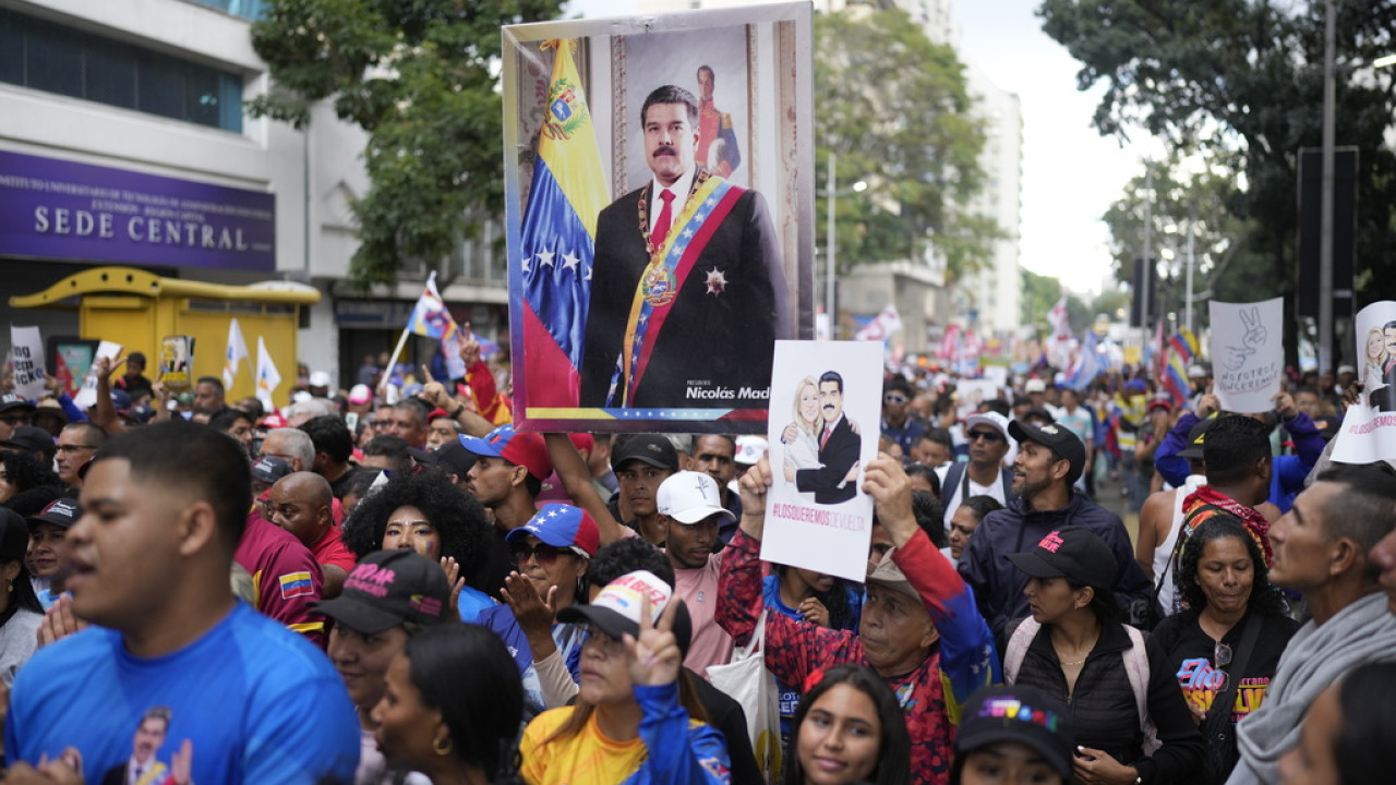 Βενεζουέλα: Χιλιάδες διαδηλωτές στο Καράκας ζητούν την απελευθέρωση του Μαδούρο