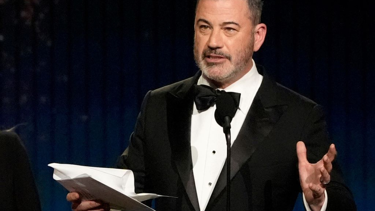 Critics Choice Awards: Ο Τζίμι Κίμελ «ευχαρίστησε» τον Τραμπ για το βραβείο του