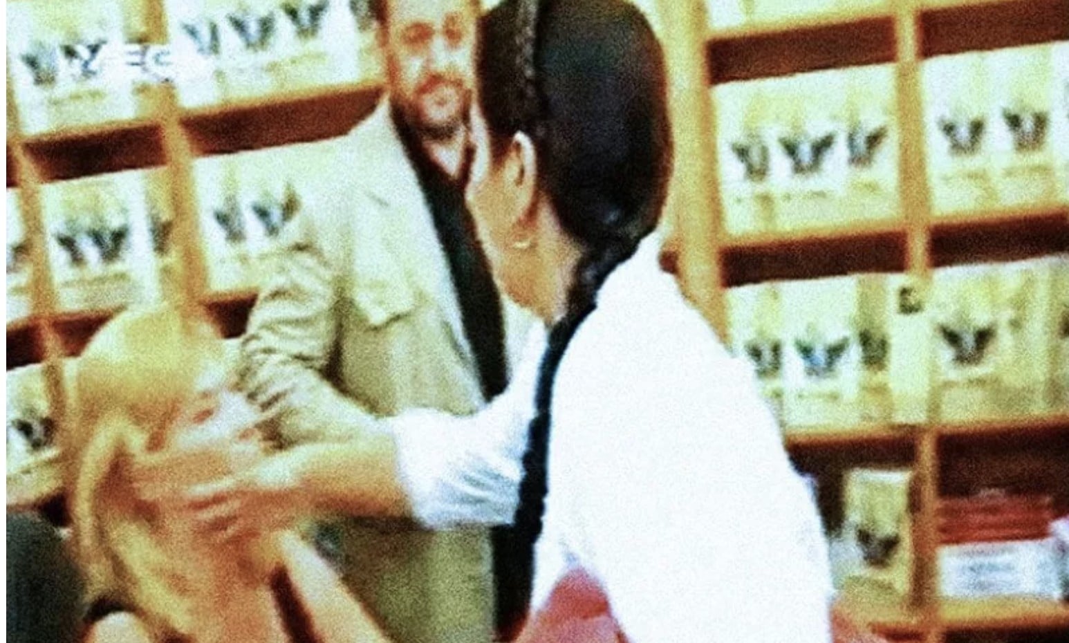 Πέθανε η Αναστασία Αθήνη - Το χαστούκι του 1997 που έγραψε τηλεοπτική ιστορία