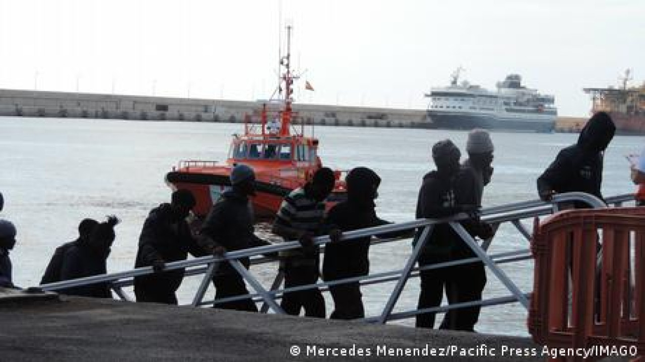 Σκληραίνει η στάση της ΕΕ στο μεταναστευτικό