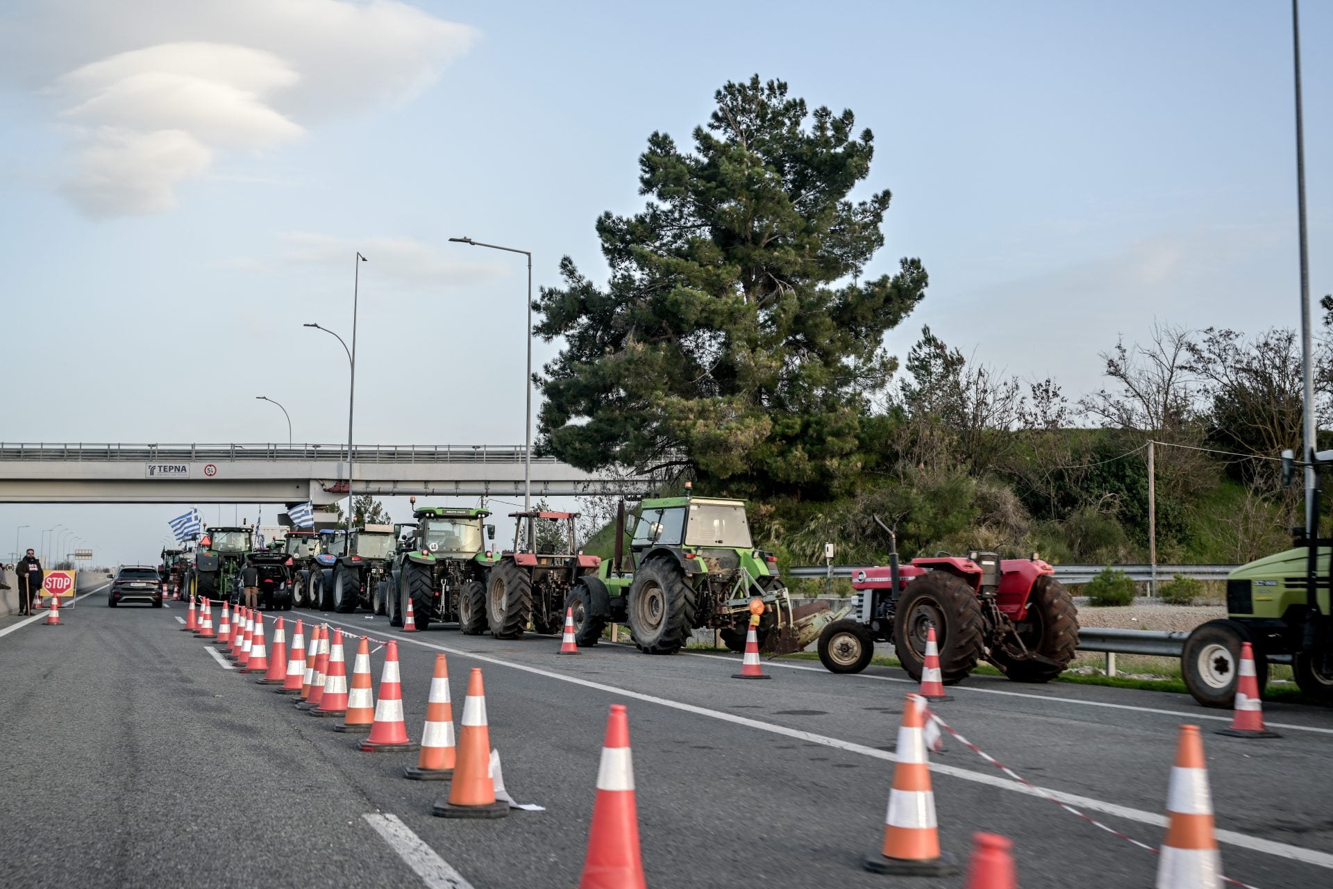Καρπενήσι – Αθήνα 6 ώρες μέσα από τεράστια παράκαμψη