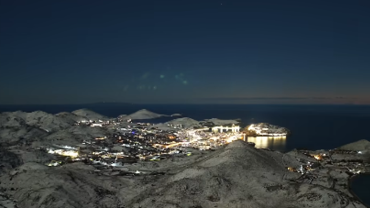 Πρωτοχρονιά στα «λευκά» στη Λήμνο: Εντυπωσιακές εικόνες από τη χιονισμένη Μύρινα - Δείτε βίντεο