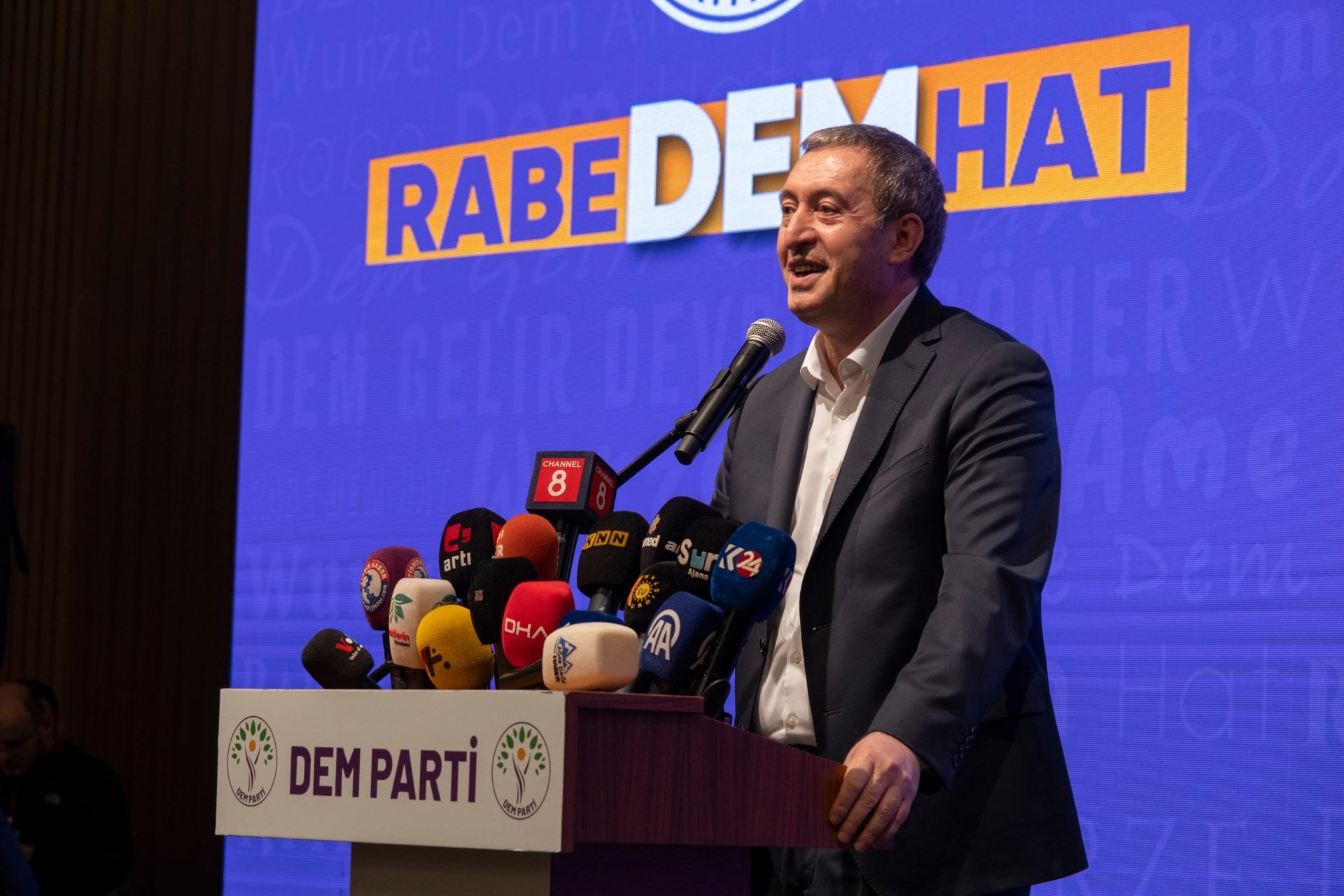 Όχι άλλες«δικαιολογίες» για καθυστέρηση στην αναγνώριση των κουρδικών δικαιωμάτων μετά τη συμφωνία στη Συρία