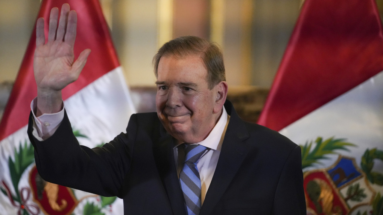 Βενεζουέλα: «Οι ώρες είναι κρίσιμες», δηλώνει ο Γκονζάλες Ουρούτια