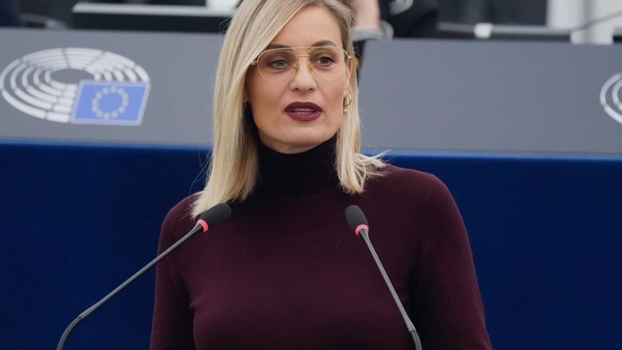Ελεονώρα Μελέτη: «Λύγισε» στο Ευρωκοινοβούλιο- «Έχω υπάρξει θύμα κακοποίησης» (βίντεο)