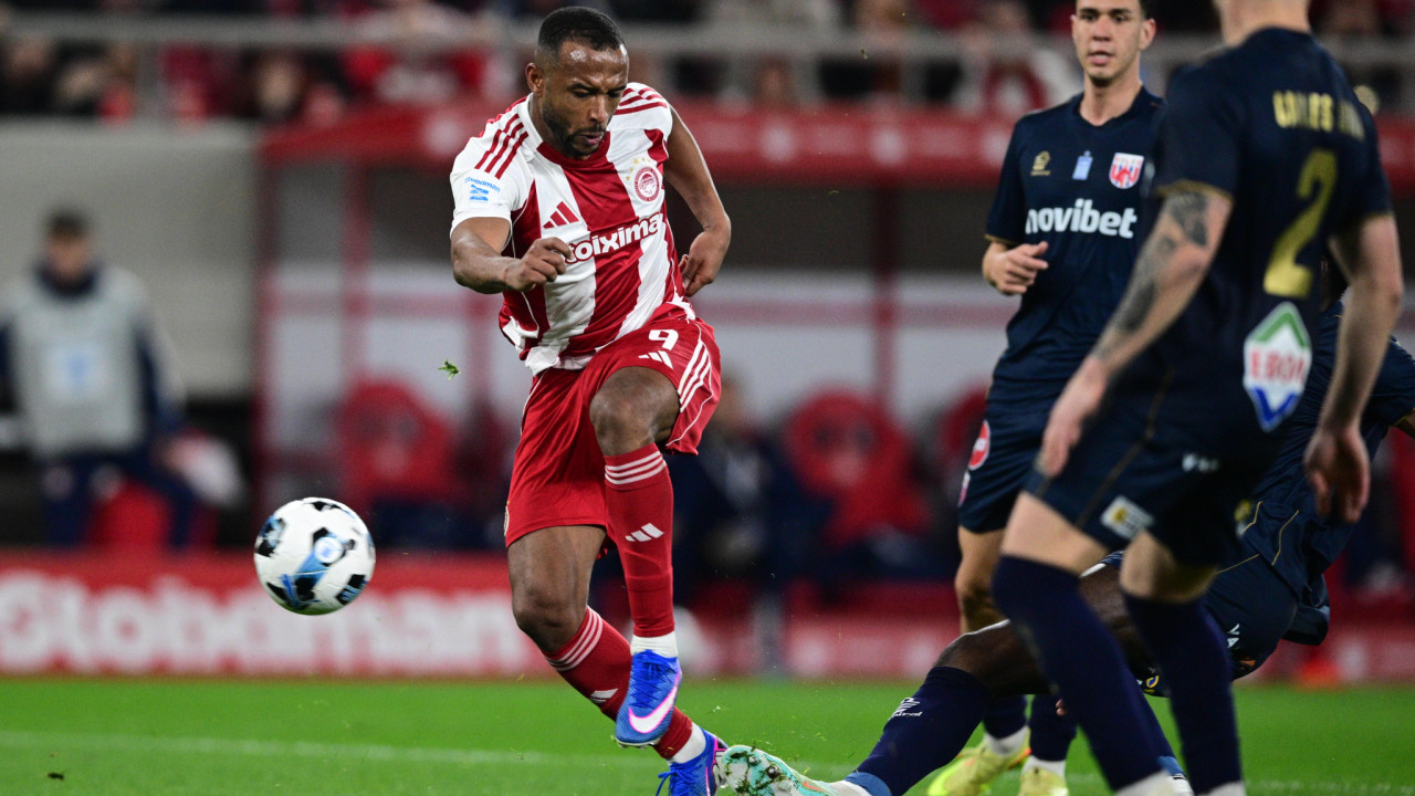 Super League: Δεν εντυπωσίασε, αλλά νίκησε ο Ολυμπιακός, 1-0 τον Βόλο