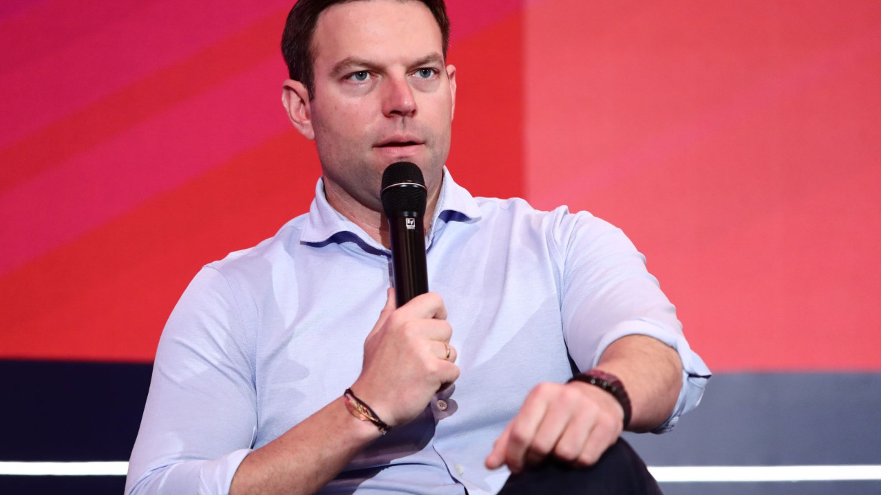 Κασσελάκης: Καλεί την Ευρώπη να χτυπήσει το Ιράν