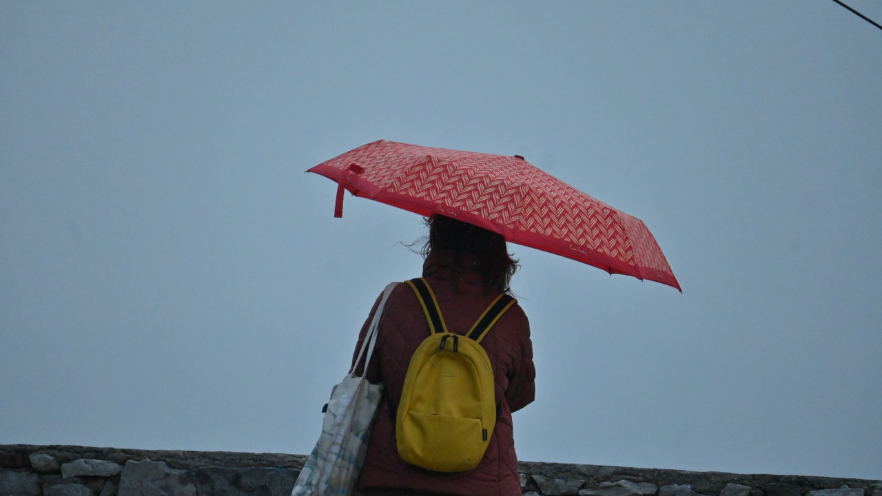 Κρύο, βροχές και σφοδροί άνεμοι στη χώρα - Πού θα χιονίσει